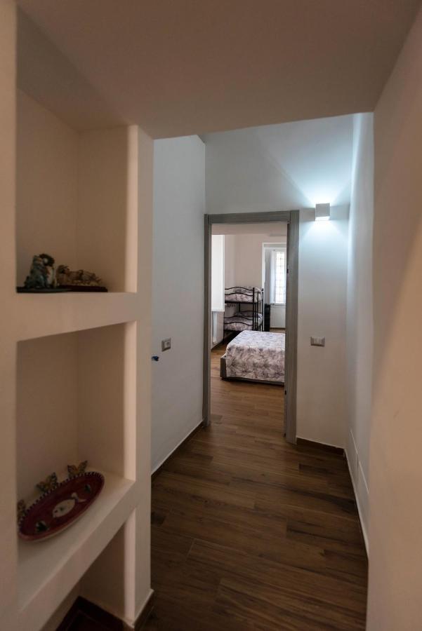 Dimora Francesca Appartement Salerno Buitenkant foto